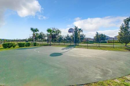 Cute Lakeview 2Br Condo With 2 Clubhouses Kissimmee Bagian luar foto